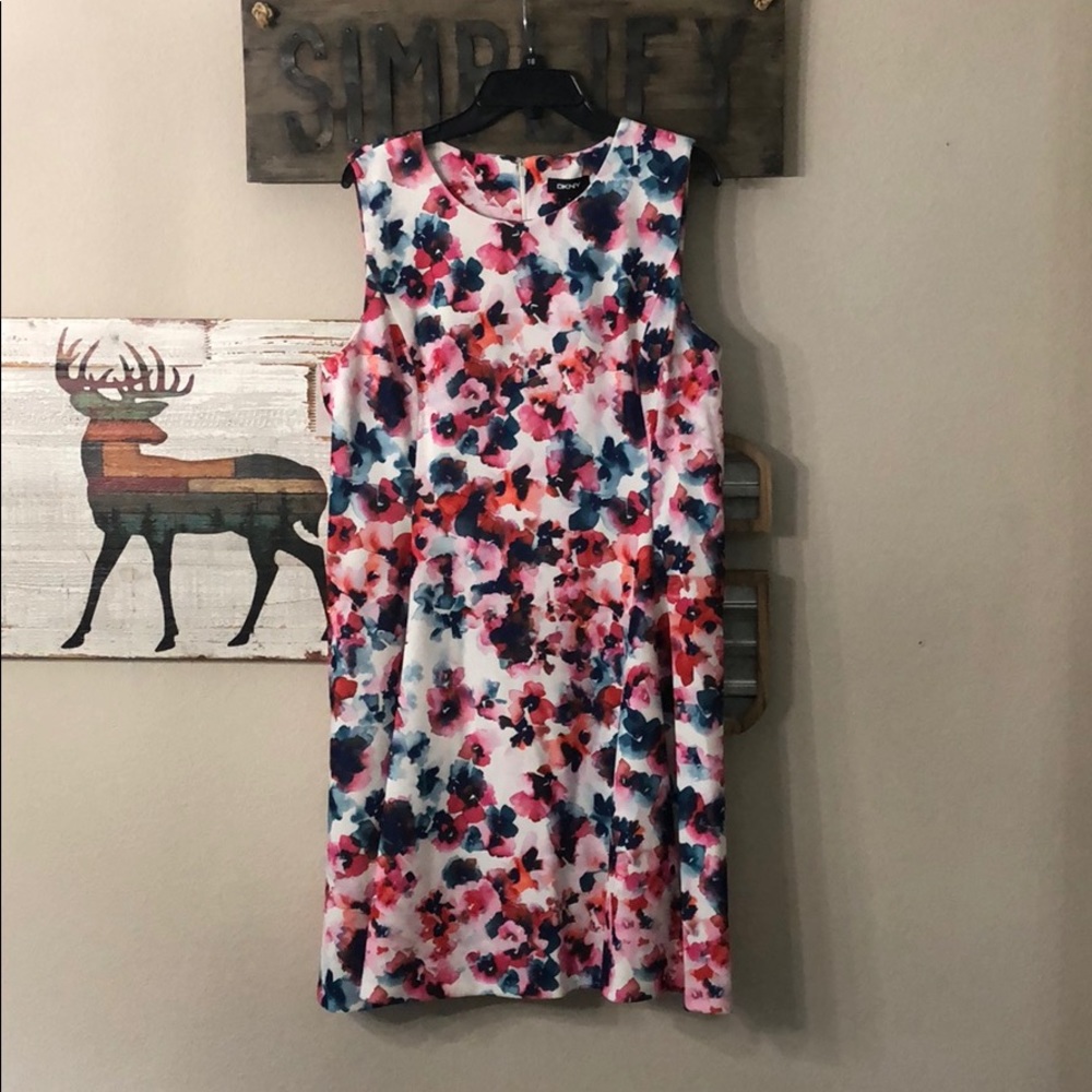 **NEW Floral DKNY dress